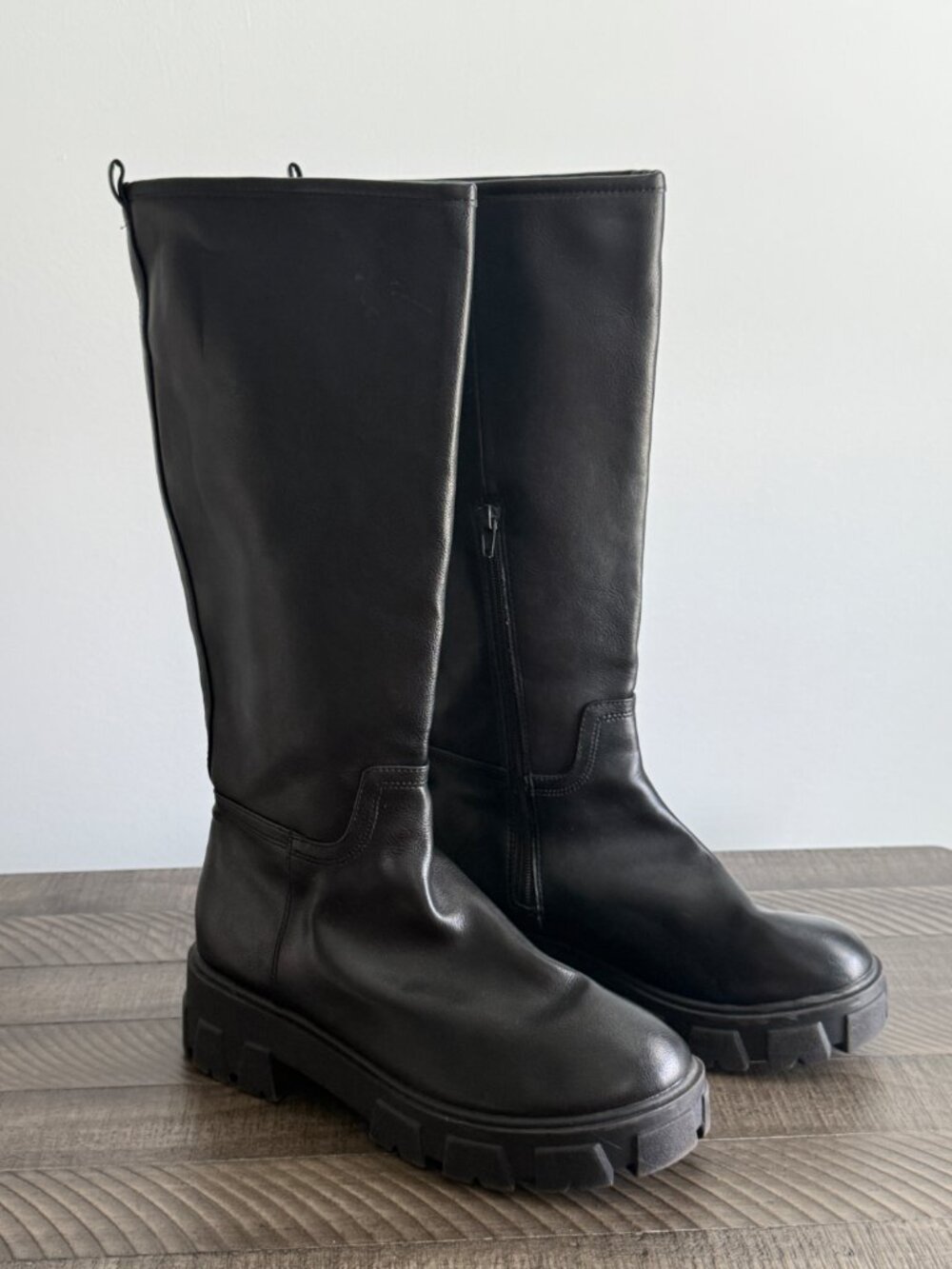 Sincerely Jules Black Chelsea Knee-High Boots Size 8.5 EUC - Picture 9 of 12